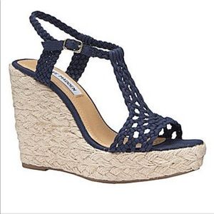 Steve Madden Manngo Wedge